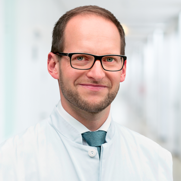 Dr. med. Florian Pütsch, MHBA
